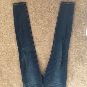 AMERICAN EAGLE SUPER STRETCH BLUE DEMIN SKINNY